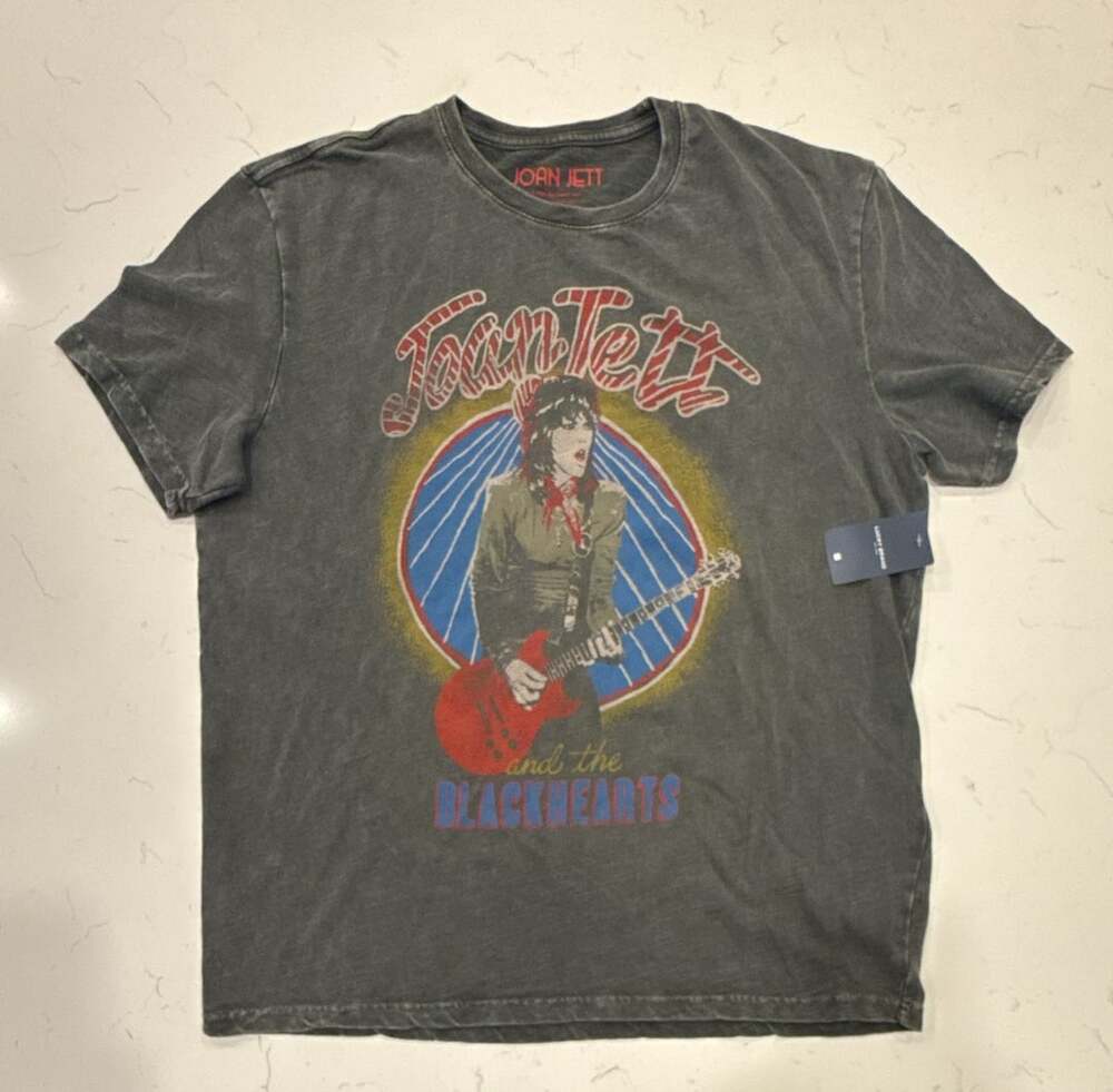 Lucky Brand Joan Jett Graphic T-Shirt Size L Gray